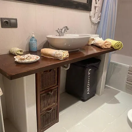 Appartamento Minimalista Cudillero